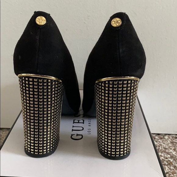 GUESS heels (SIZE- 8M) - Picture 2 of 4
